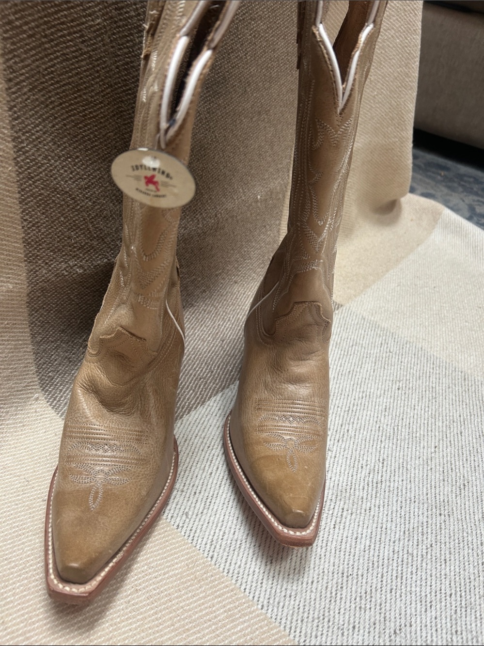 Women’s Tan w/ White Piping Leather Western Cowboy Boots
